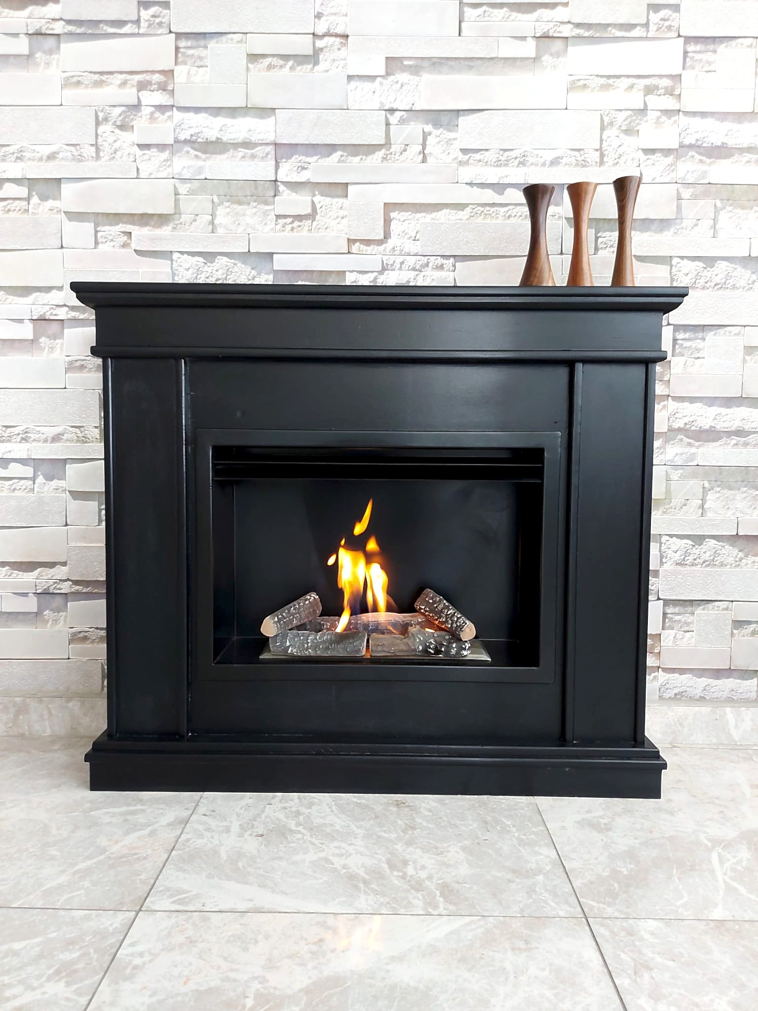 CLASSICAL BLACK BACASIZ ŞÖMİNE